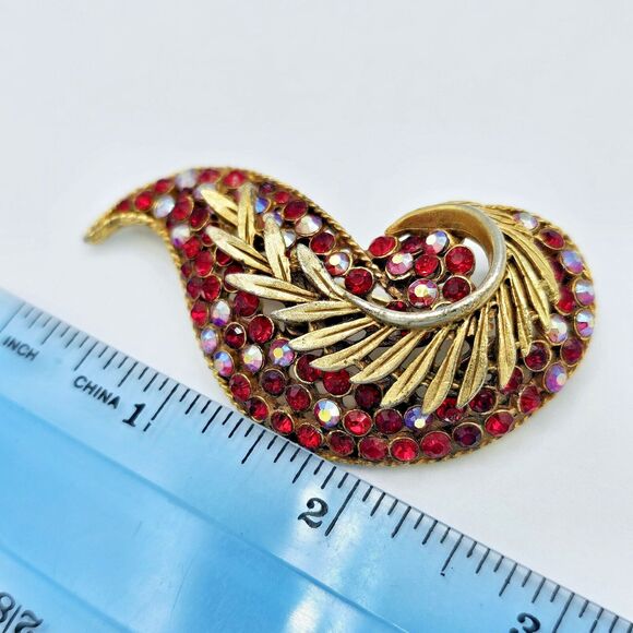 BSK Swirl Leaf Brooch Vintage Paisley Red & Red Aurora Borealis Large Estate Pin - Picture 12 of 13
